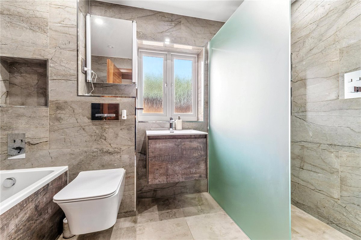 7 bedroom House, Kides Crescent, Longstanton, CB24 - Available, Image 5