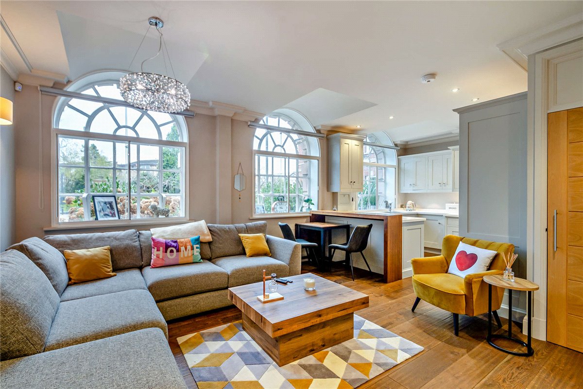 2 bedroom Flat, North Park Road, Harrogate, HG1 - Sold, Image 11