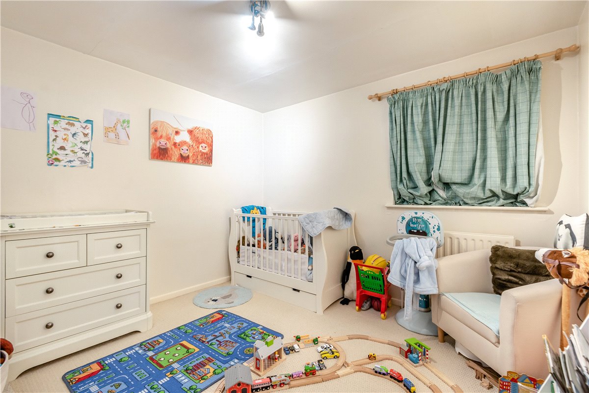 3 bedroom House, Pigeonhouse Cottages, Pigeonhouse Yard, SO21 - Sold STC, Image 2