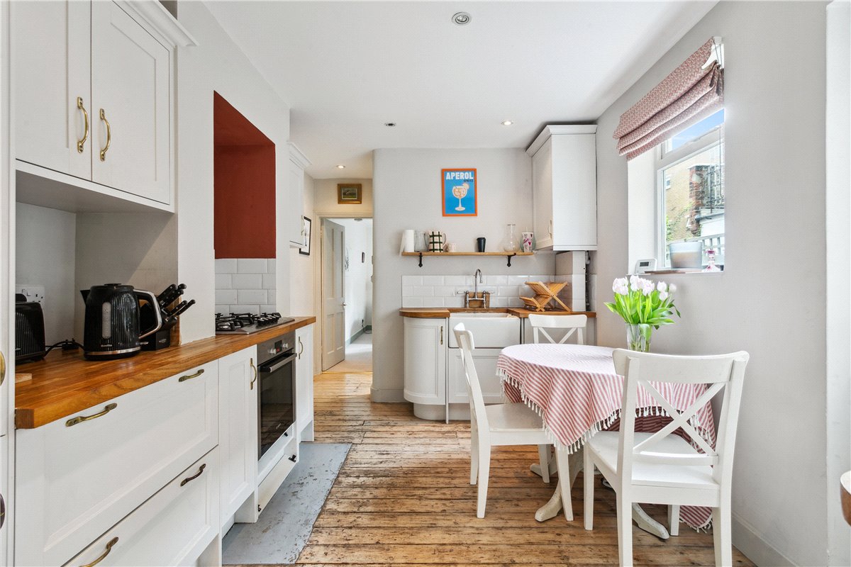 2 bedroom Maisonette, Ingelow Road, London, SW8 - Sold, Image 8