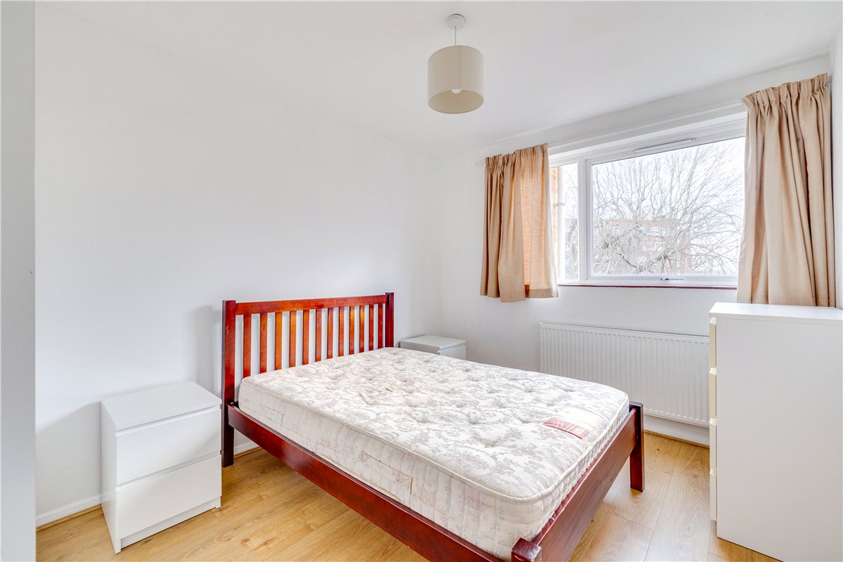 2 bedroom Flat, Albert Drive, London, SW19 - Sold, Image 5