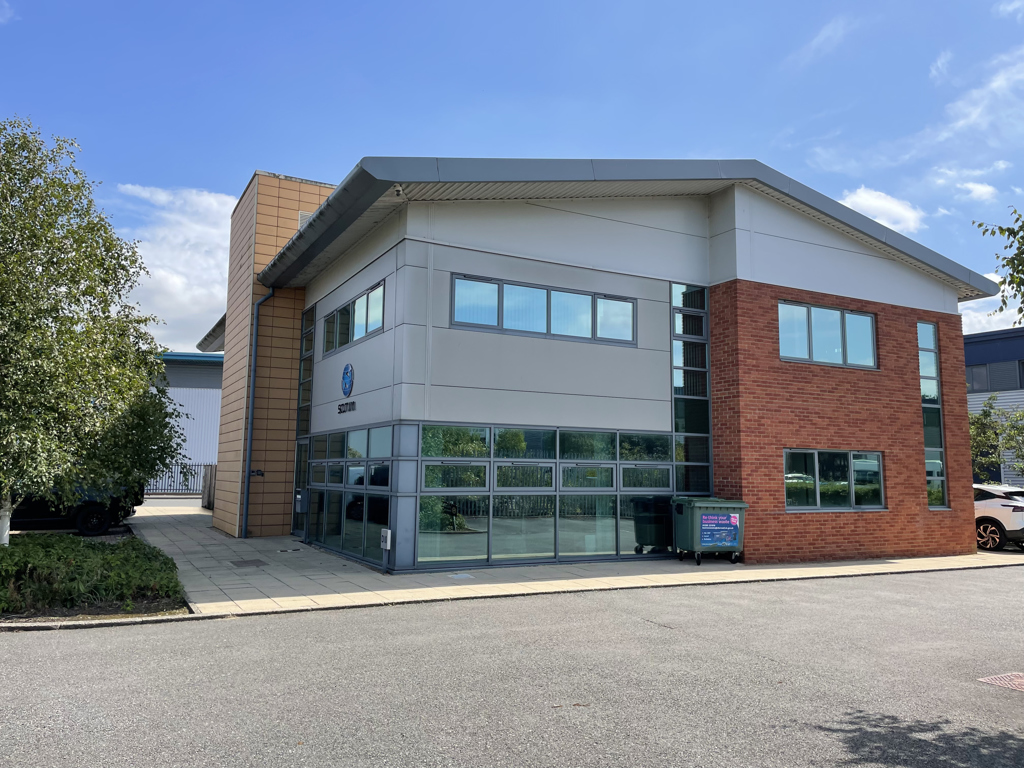 1062 Sq Ft, First Floor D10 Glyme Court, Kidlington, OX5 - Available