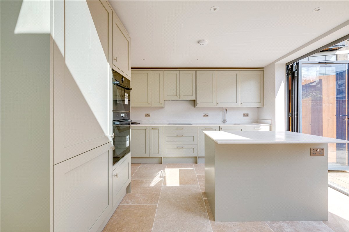4 bedroom House, Seymour Road, London, W4 - Available, Image 5