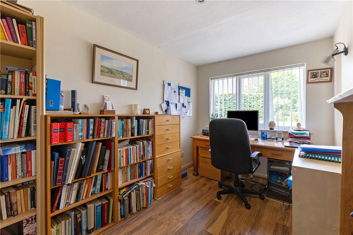 5 bedroom House, Southward Lane, Aldbourne, SN8 - Available, Image 6