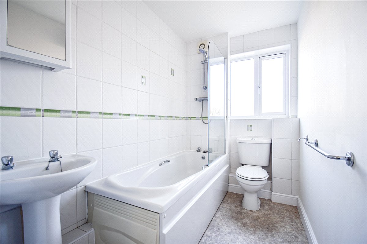 2 bedroom Flat, Apollo Way, Cambridge, CB4 - Let Agreed, Image 5