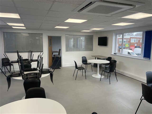 9883 Sq Ft, 29 Aston Road, Waterlooville, PO7 - Available, Image 3
