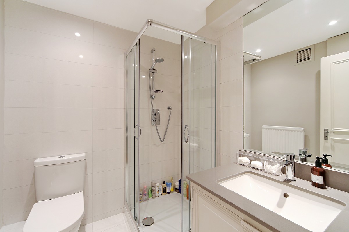 3 bedroom Flat, Ovington Square, Knightsbridge, SW3 - Available, Image 5