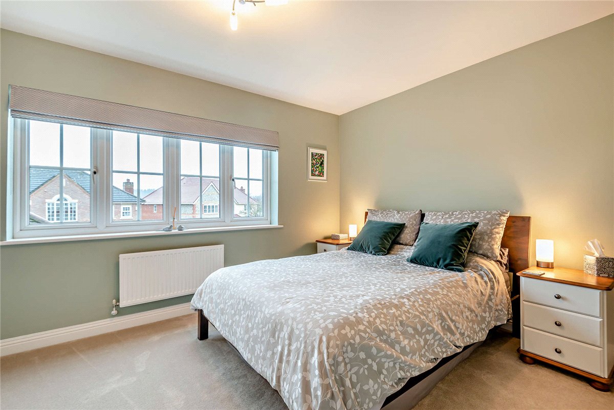 5 bedroom House, Spring Gardens, Newbury, RG20 - Sold STC, Image 12