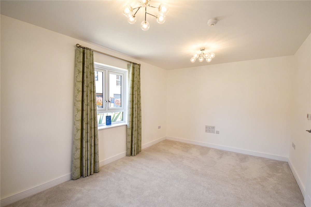 3 bedroom House, Saffron Way, Cherry Hinton, CB1 - Available, Image 5