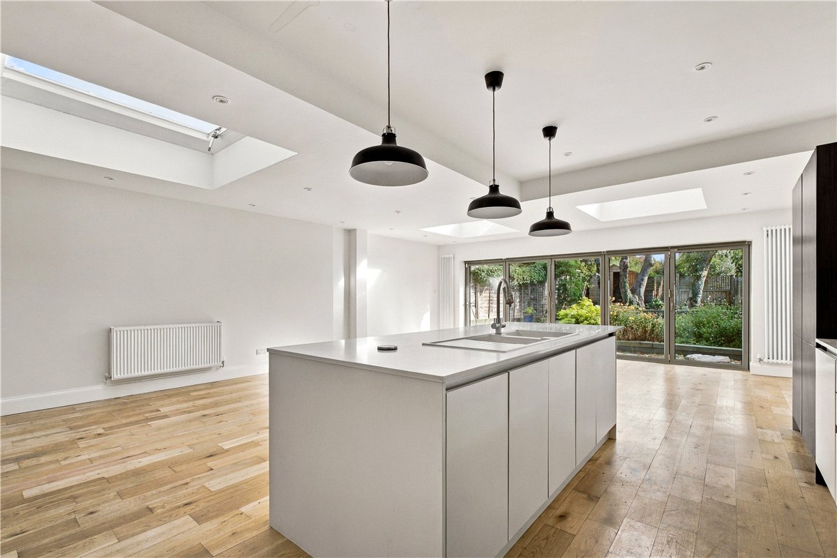 5 bedroom House, Magdalen Road, London, SW18 - Available, Image 7