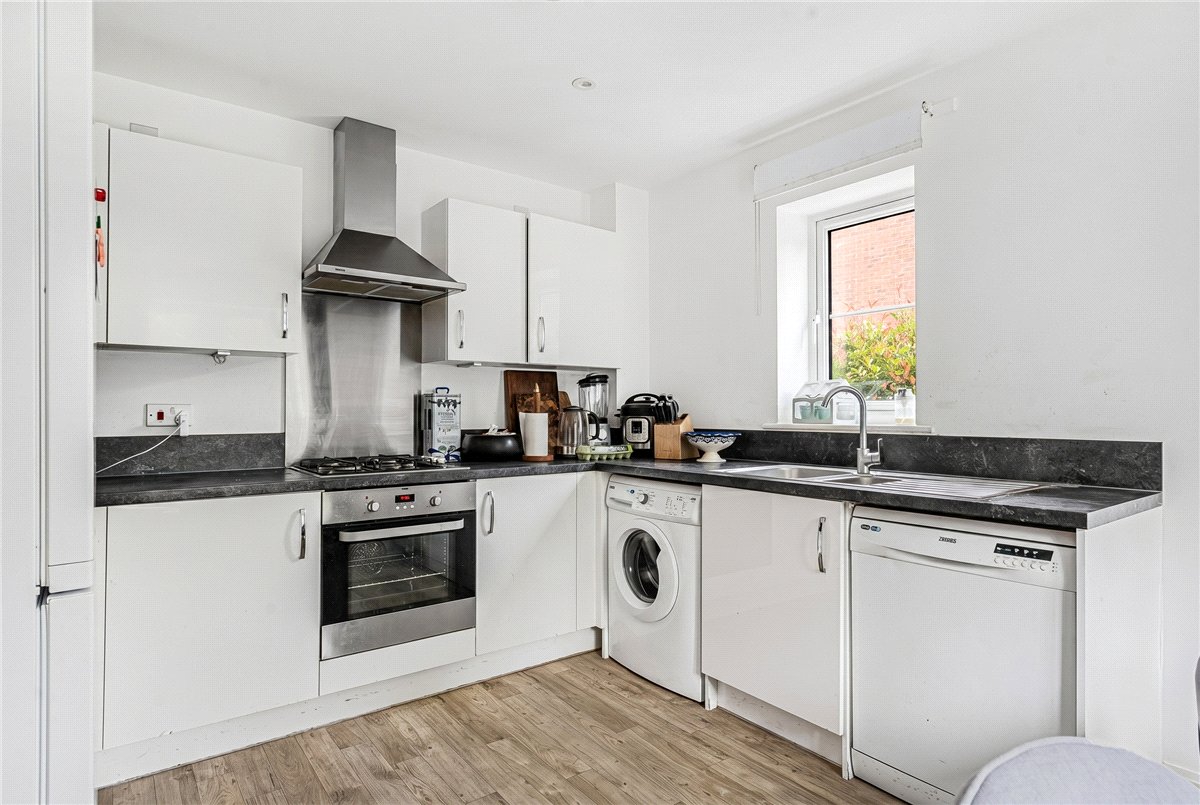 3 bedroom House, Sydney Street, Aylesbury, HP21 - Let Agreed, Image 6