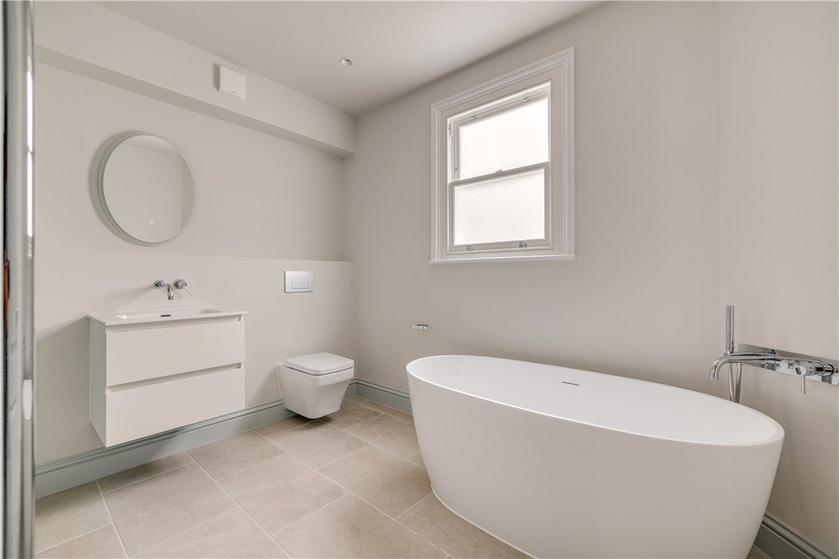 4 bedroom House, Astonville Street, London, SW18 - Available, Image 3