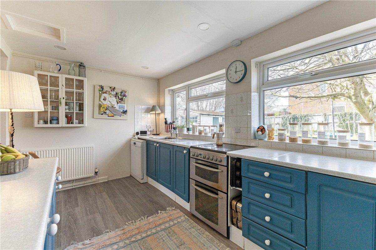 3 bedroom House, Church Street, Great Bedwyn, SN8 - Sold STC, Image 11