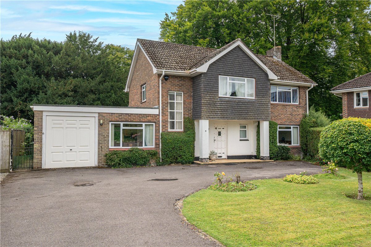 4 bedroom House, Silwood Close, Winchester, SO22 - Sold