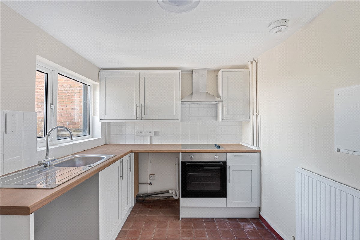 3 bedroom House, Ellesborough Road, Wendover, HP22 - Let Agreed, Image 3