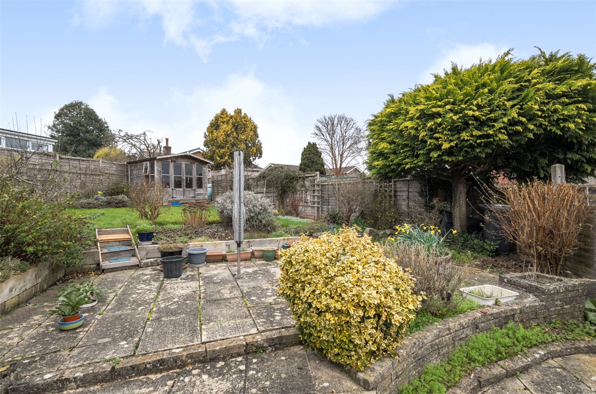 3 bedroom Bungalow, Vicarage Close, Marlborough, SN8 - Available, Image 13