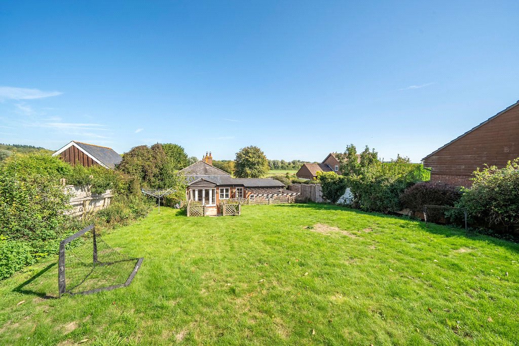 5 bedroom House, Hurstbourne Priors, Whitchurch, RG28 - Available, Image 5