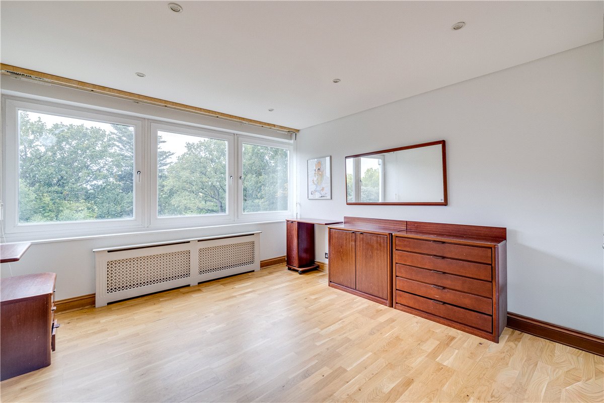 2 bedroom Flat, Somerset Road, London, SW19 - Available, Image 17