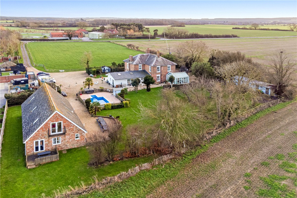 7 bedroom House, Manby Road, Stewton, LN11 - Available, Image 6