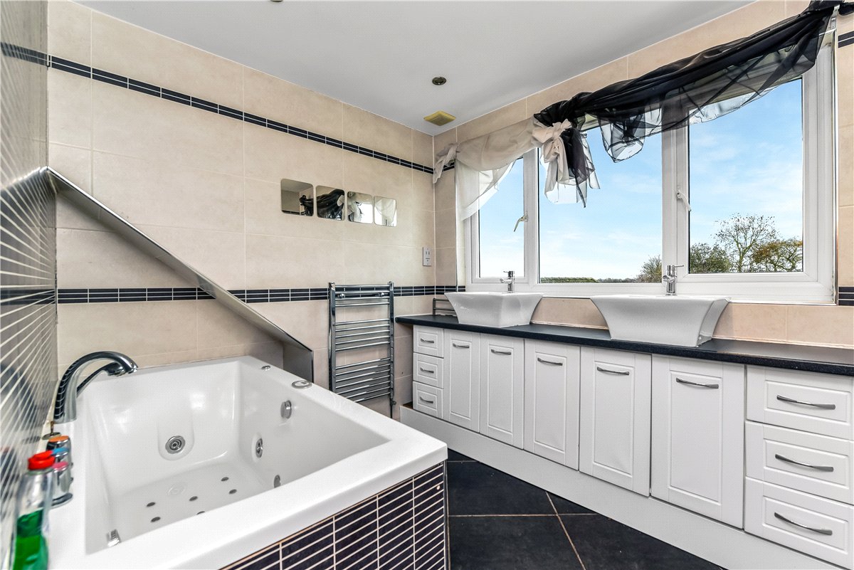 3 bedroom House, Askham Richard, York, YO23 - Sold, Image 7