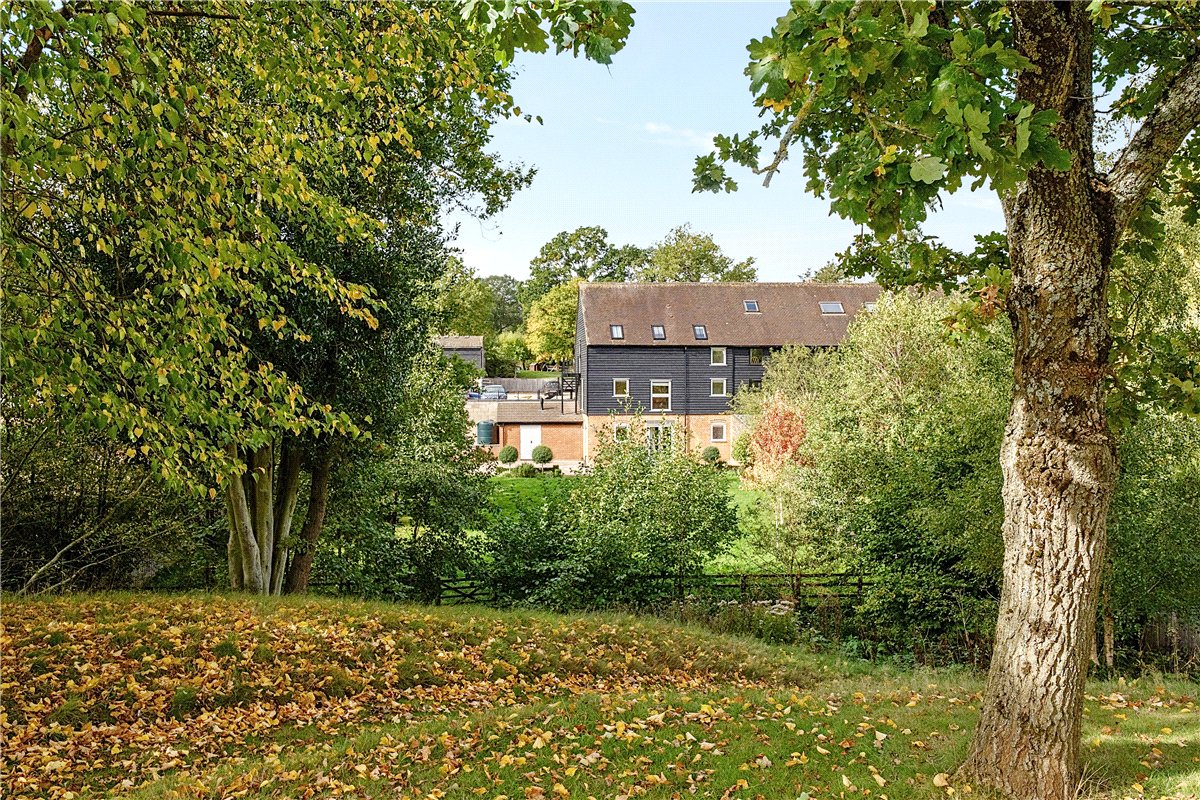 4 bedroom House, Adbury, Newbury, RG20 - Available, Image 22
