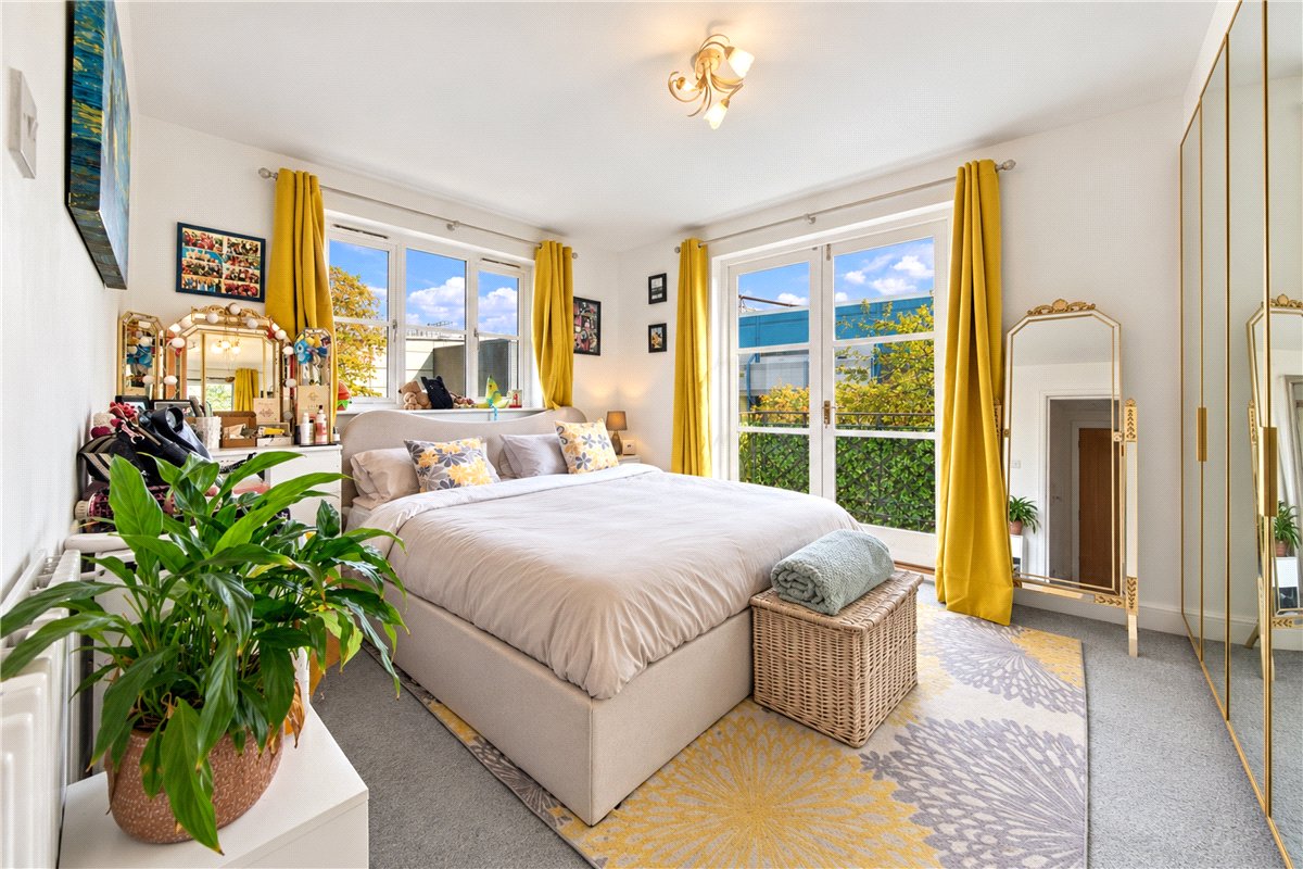 1 bedroom Flat, Brompton Park Crescent, London, SW6 - Available, Image 4