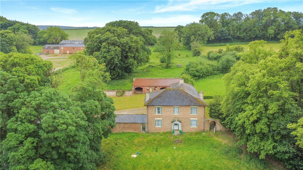   Farm, Lot 1 - Bassett House Farm, Thorpe Bassett, YO17 - Available