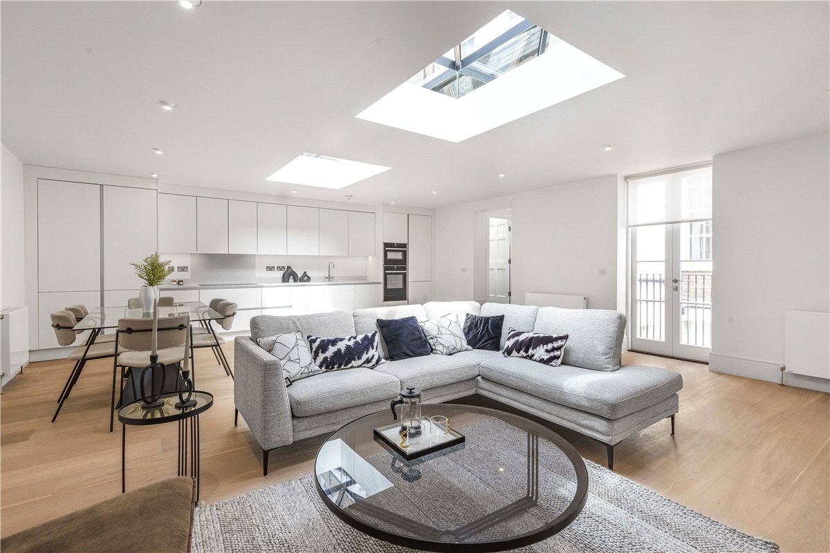 4 bedroom Flat, Devonshire Place, Marylebone, W1G - Available