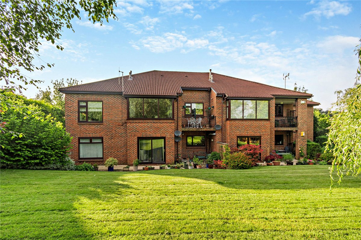 3 bedroom Flat, St James Court, 29A Wheatlands Road East, HG2 - Sold, Image 1