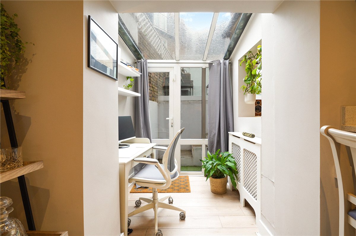 2 bedroom Maisonette, Parkville Road, London, SW6 - Sold, Image 1