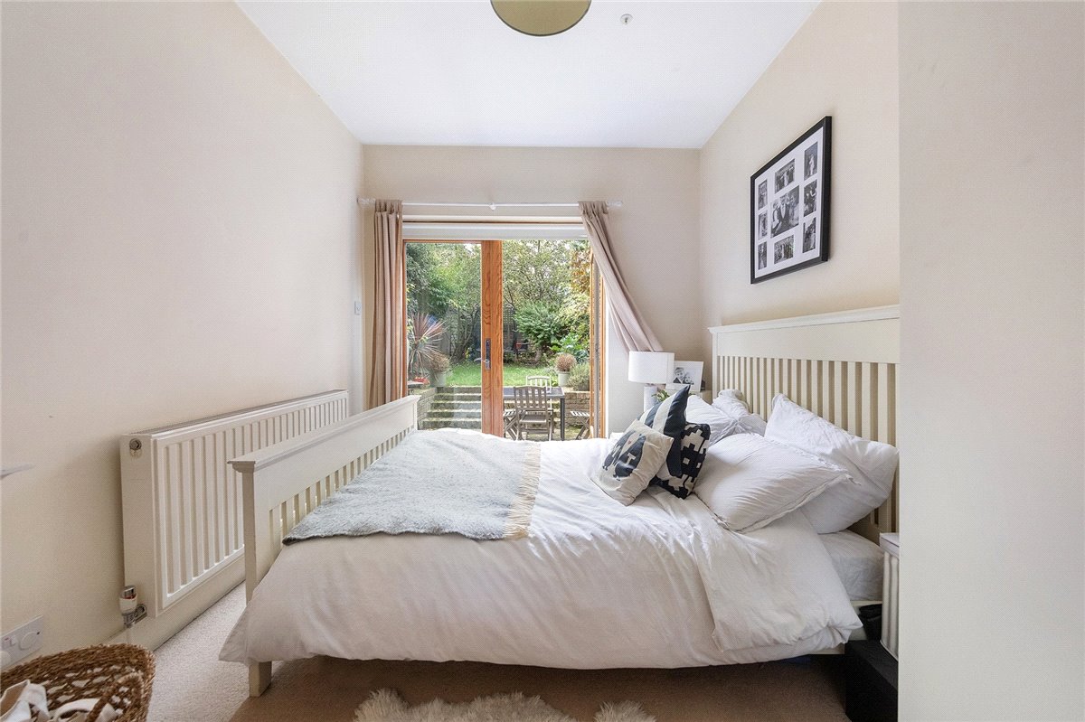 2 bedroom Flat, Friars Stile Road, Richmond, TW10 - Let Agreed, Image 8