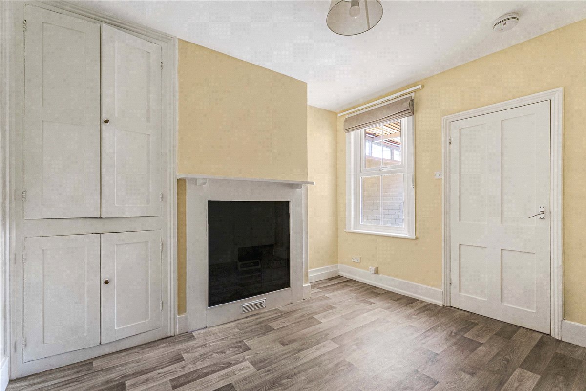 2 bedroom House, Alchester Terrace, Bicester, OX26 - Available, Image 9