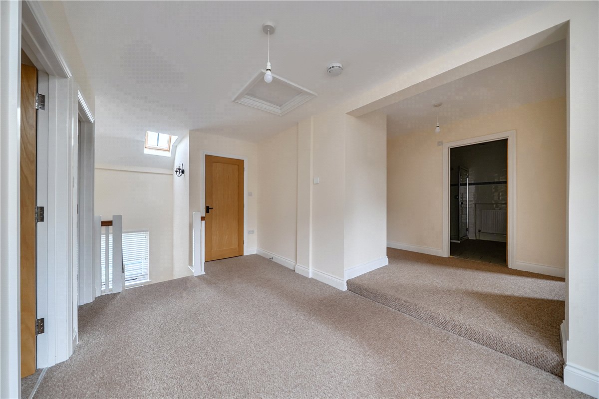 4 bedroom House, Adbury, Newbury, RG20 - Available, Image 8
