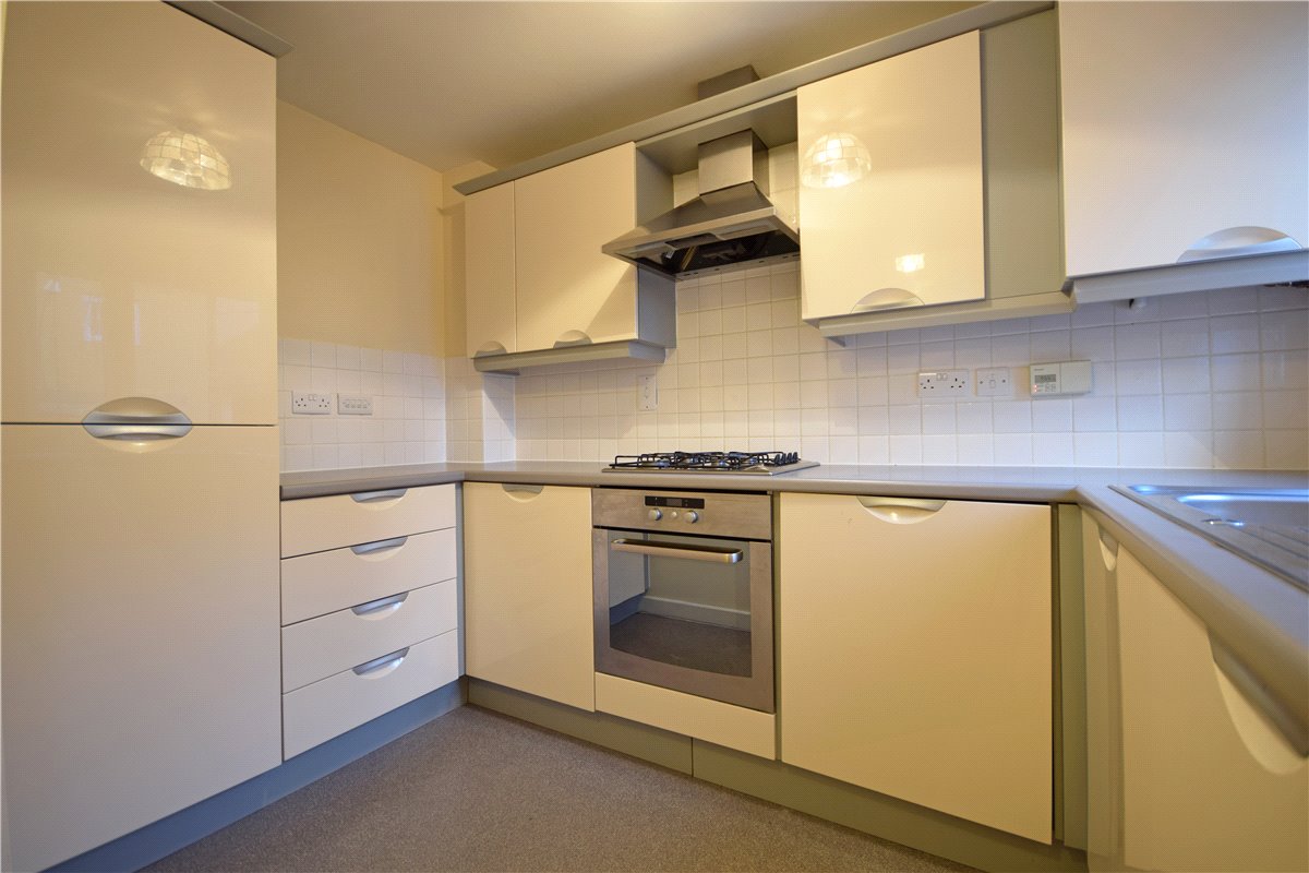 2 bedroom House, Duddle Drive, Longstanton, CB24 - Let Agreed, Image 1