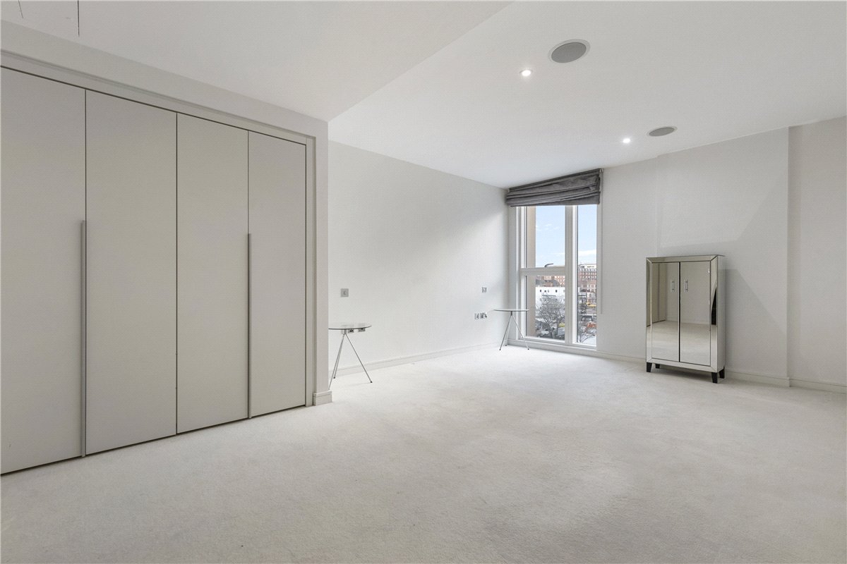 3 bedroom Flat, Gatliff Road, Pimlico, SW1W - Available, Image 8