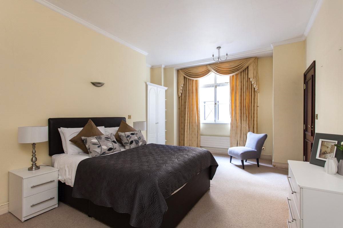 2 bedroom Flat, Mansfield Street, London, W1G - Available, Image 4