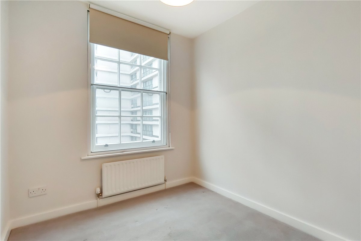 3 bedroom Flat, George Street, Marylebone, W1H - Available, Image 9