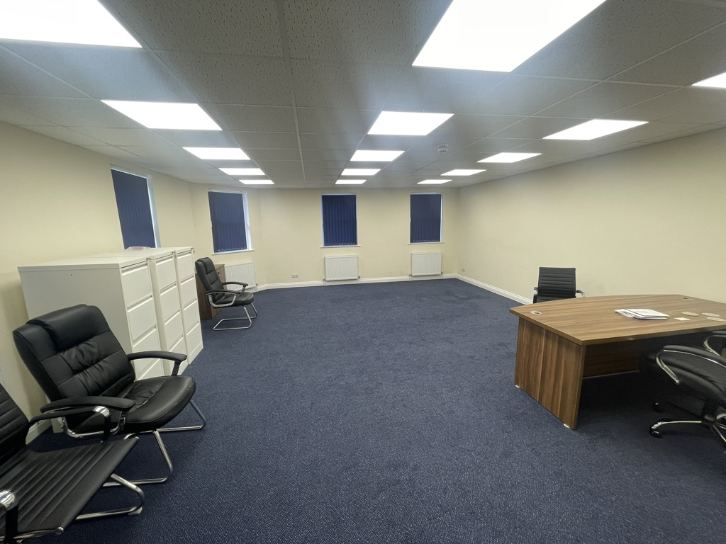 467 Sq Ft, Castle Street, Taunton, TA1 - Available, Image 1