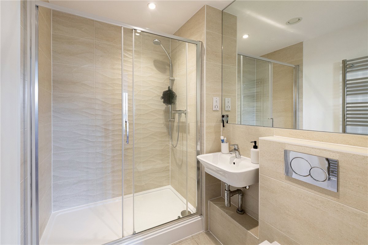 2 bedroom Flat, Midland Road, Bath, BA2 - Sold, Image 4