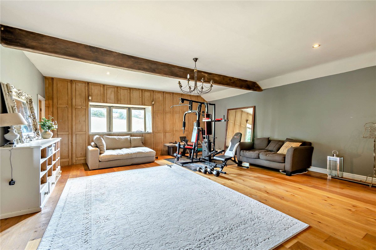 6 bedroom House, Micklethwaite Lane, Bingley, BD16 - Available, Image 13