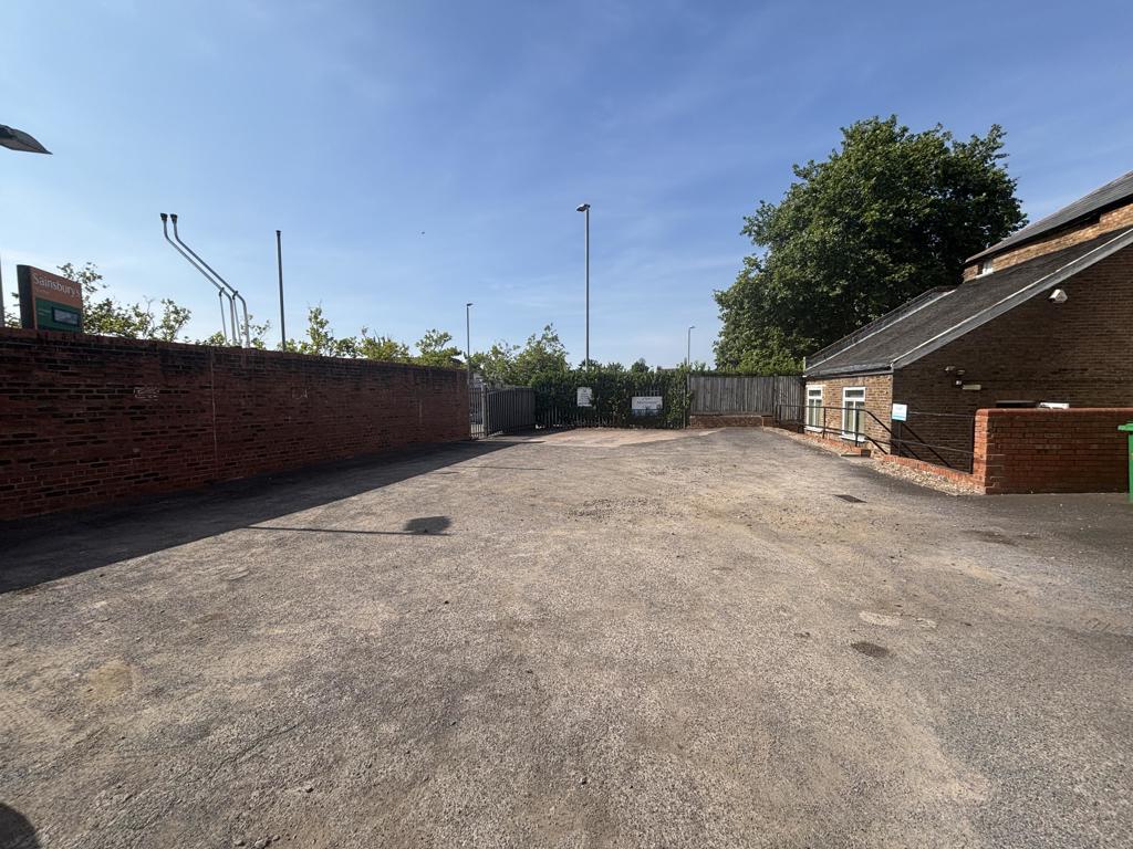 744 Sq Ft, Silver Street, Taunton, TA1 - Available, Image 5