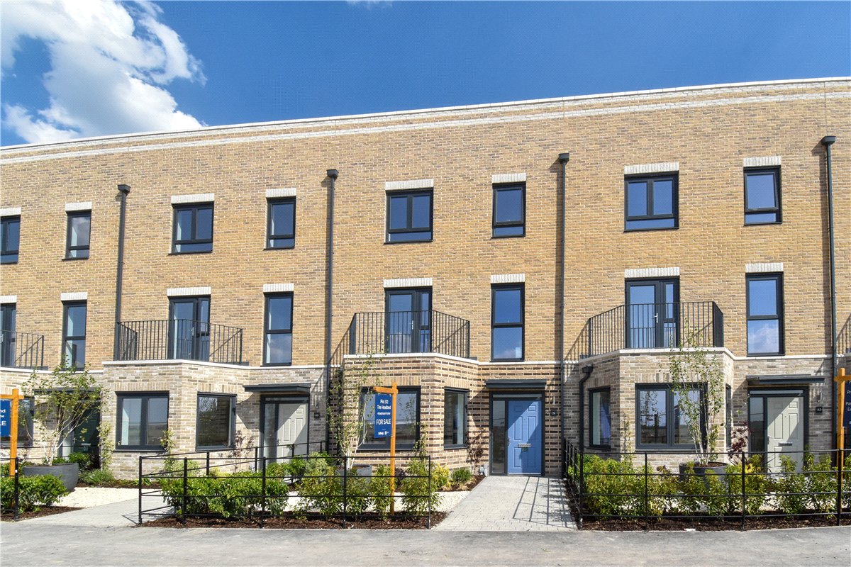 4 bedroom House, Saffron Way, Cherry Hinton, CB1 - Available