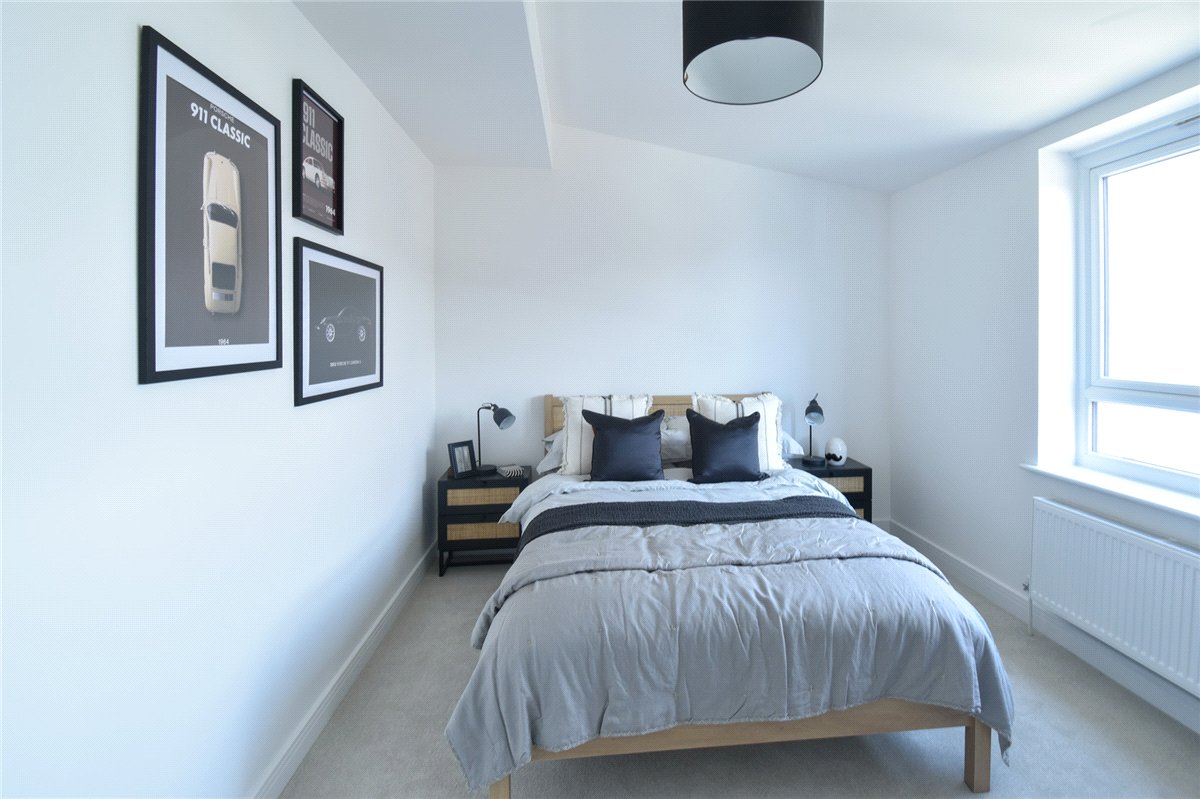 4 bedroom House, Saffron Way, Cherry Hinton, CB1 - Available, Image 11