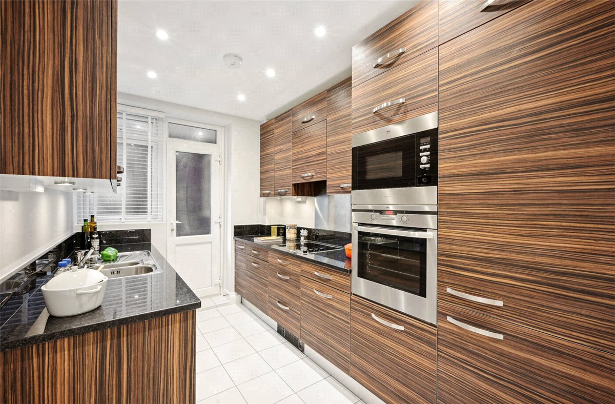 2 bedroom Flat, Stafford Court, Kensington High Street, W8 - Available, Image 4
