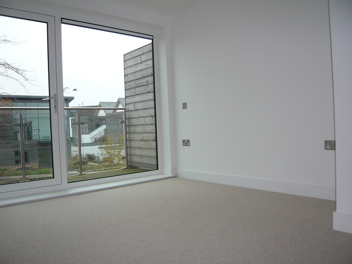 2 bedroom Flat, Park Way, Newbury, RG14 - Let Agreed, Image 8
