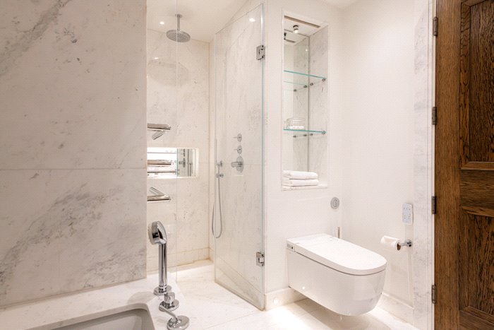 3 bedroom Flat, Prince of Wales Terrace, London, W8 - Available, Image 8