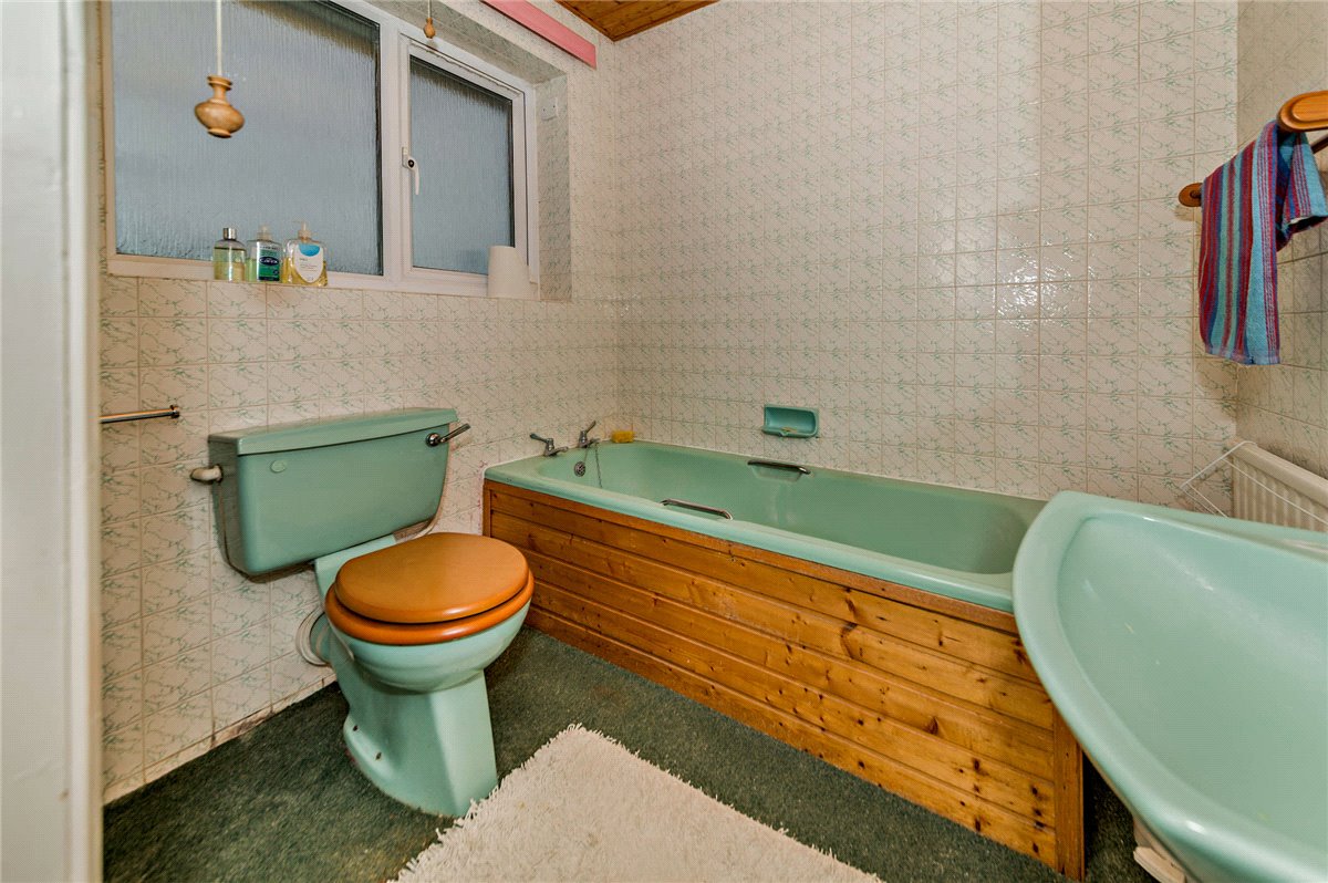 3 bedroom House, Cheriton Close, Newbury, RG14 - Sold, Image 6