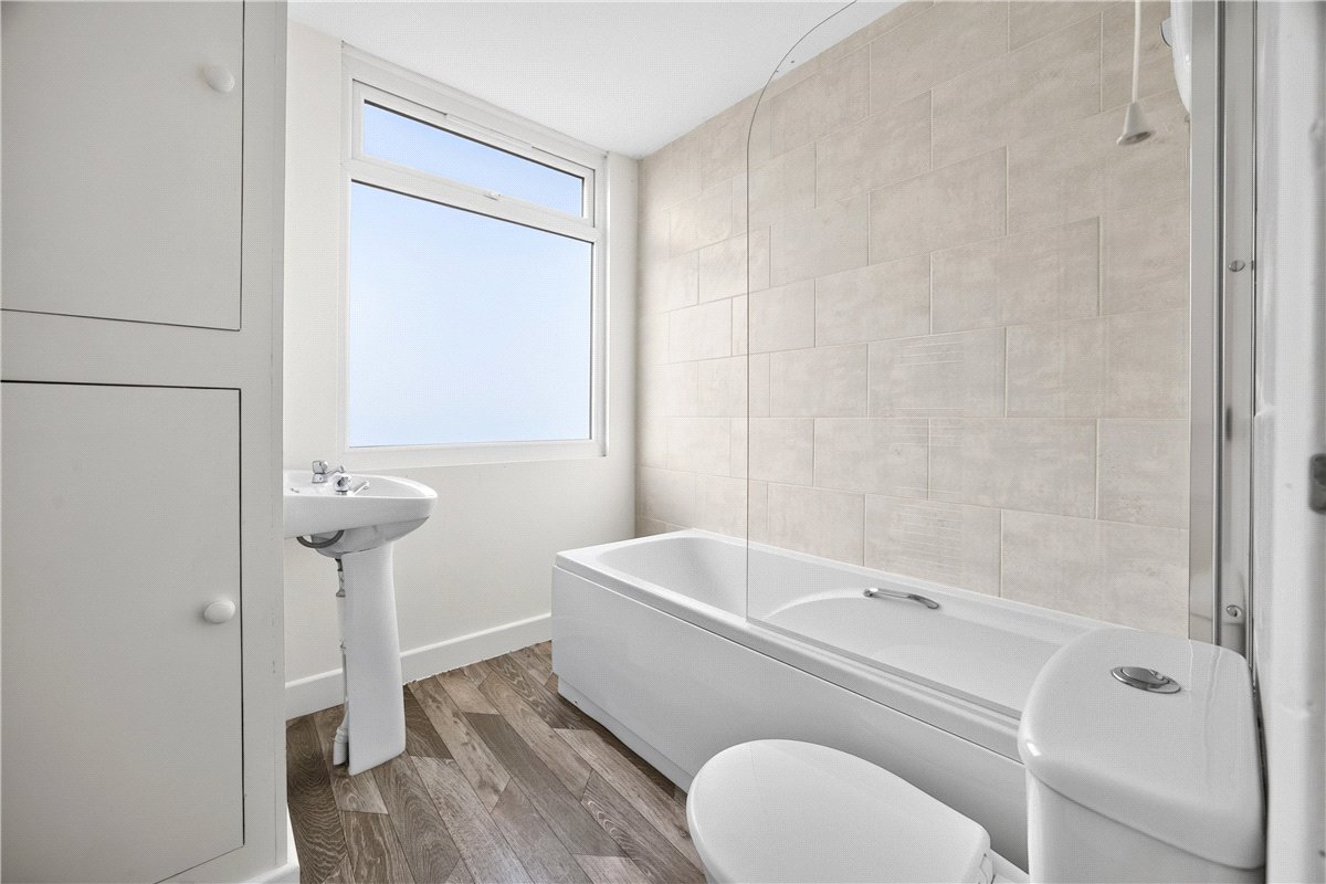 3 bedroom House, Newbery Avenue, Long Eaton, NG10 - Available, Image 9