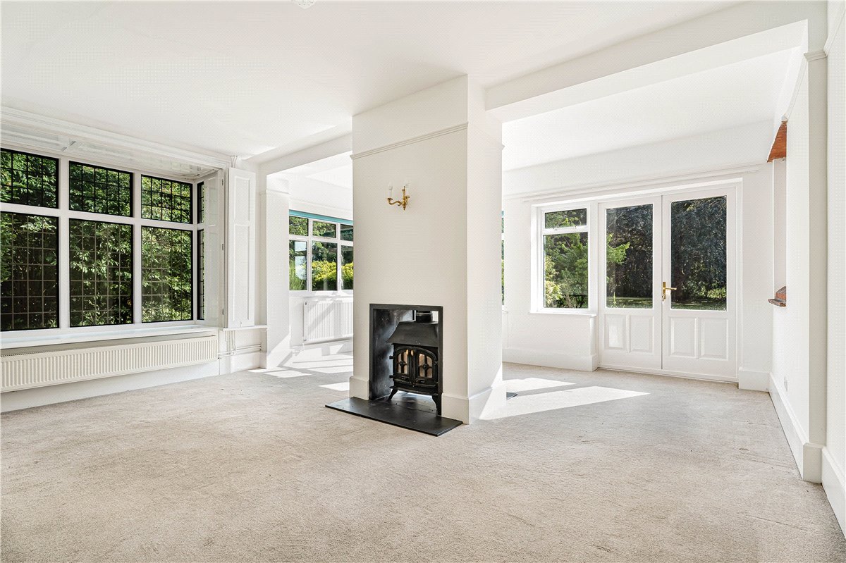 10 bedroom House, Frith Hill, South Heath, HP16 - Available, Image 7