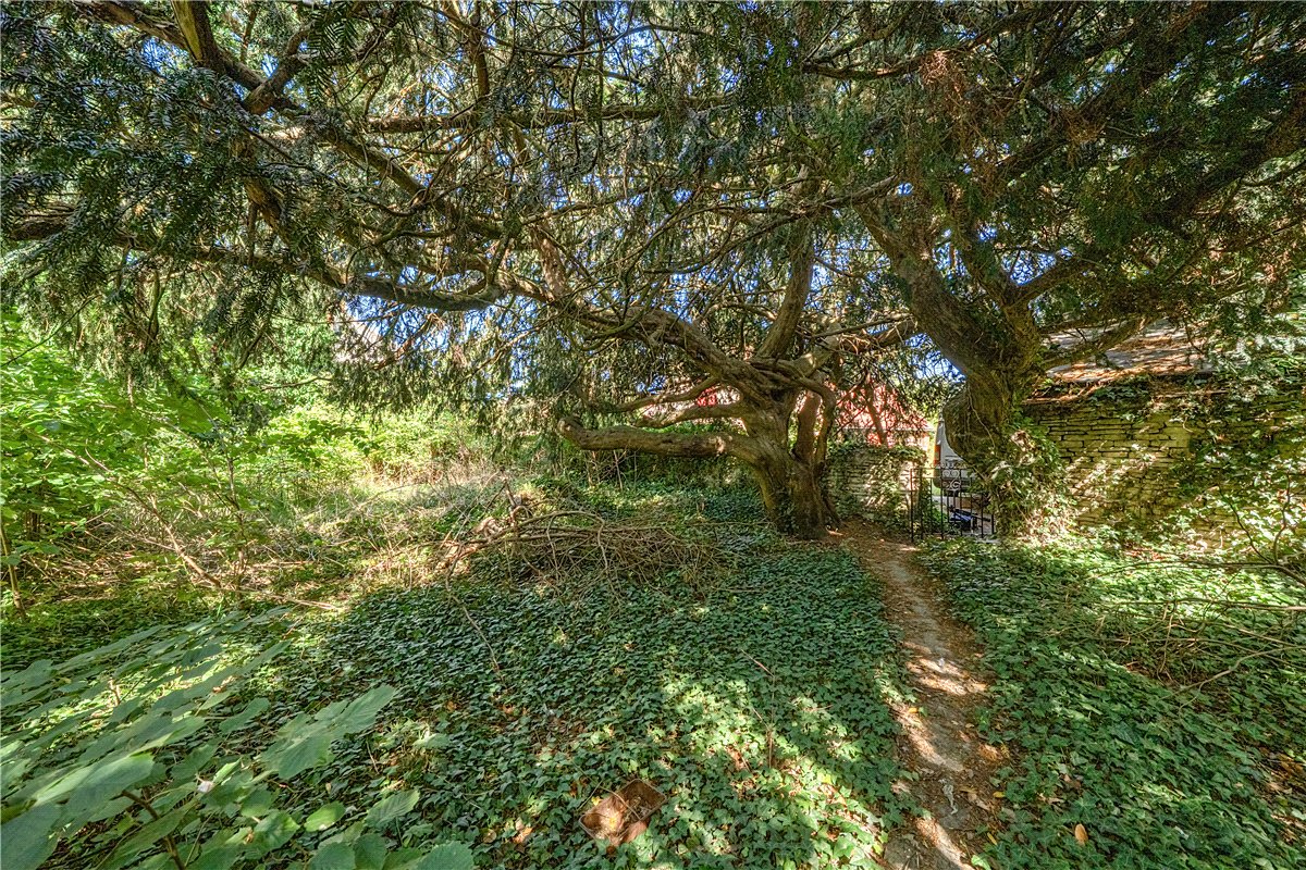4 bedroom House, Oxford Road, Calne, SN11 - Available, Image 21
